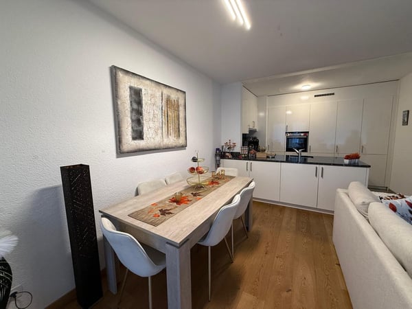 Helle 5.5 Zimmer-Wohnung in Thusis – ab sofort verfügbar! 1