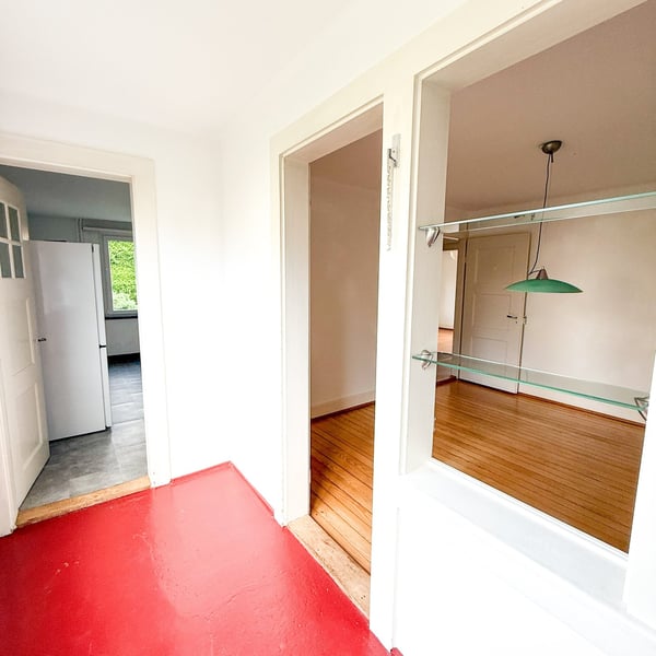 Wohnhaus mit vielseitigen Nutzungsmöglichkeiten 12