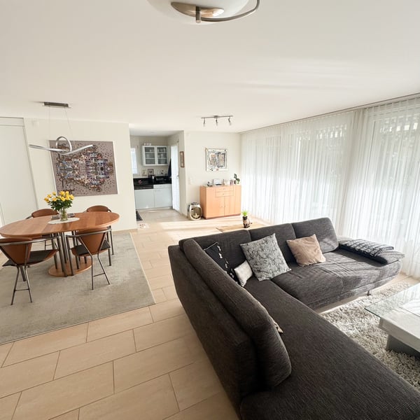 Charmante 1.5-Zimmer Gartenwohnung mit grossem Aussenbereich 3