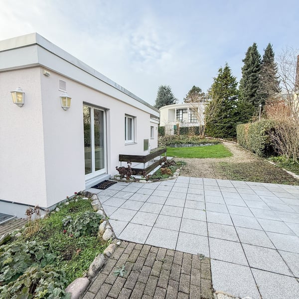 5.5-Zimmer-Einfamilienhaus mit viel Fre… (photo 1 of 12)