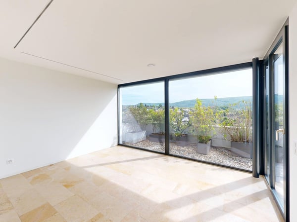4.5-Zimmer-Terrassenwohnung mit atemberauender Weitsicht 11