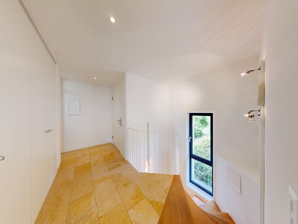 4.5-Zimmer-Terrassenwohnung mit atemberauender Weitsicht 6