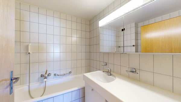 Attraktive 4.5 Zimmer Eigentumswohnung in bevorzugtem Wohnquartier 12