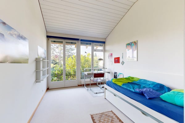 Exklusives 5.5-Zimmer Einfamilienhaus mit weitläufigem Aussenbereich 11