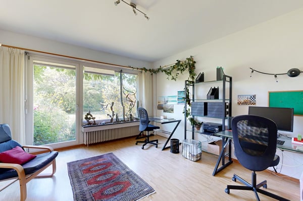 Exklusives 5.5-Zimmer Einfamilienhaus mit weitläufigem Aussenbereich 9