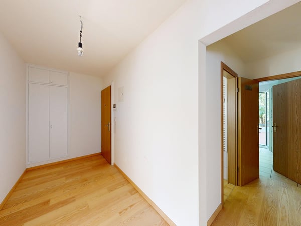 Helle 3.5-Zimmer-Wohnung mit Balkon in Binningen 9