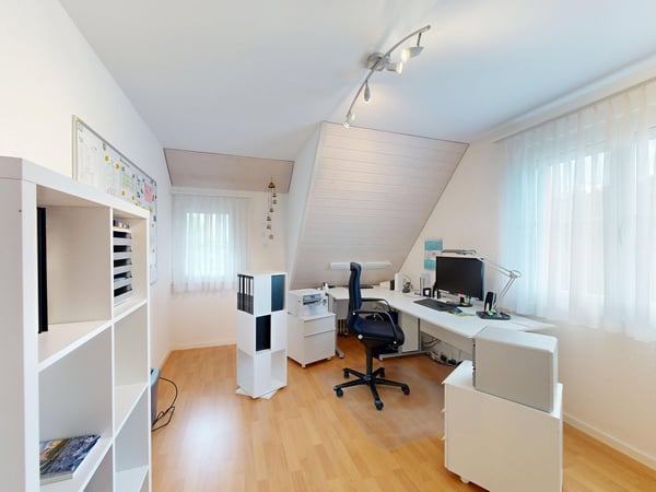 5.5- Zimmer Einfamilienhaus im Landhausstil an bester Lage in Aesch 9