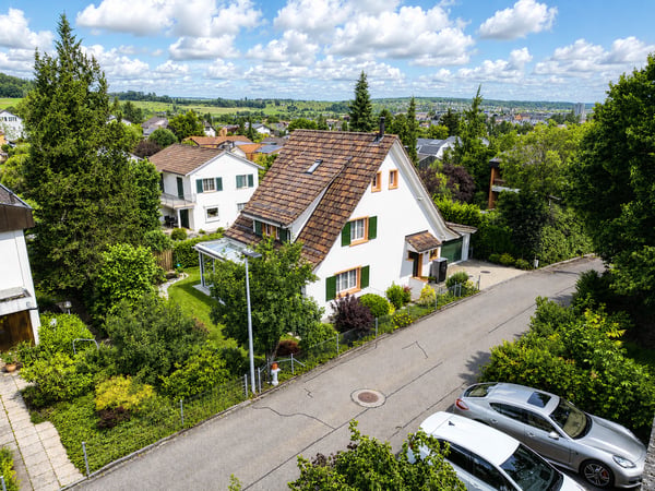 5.5- Zimmer Einfamilienhaus im Landhausstil an bester Lage in Aesch 15