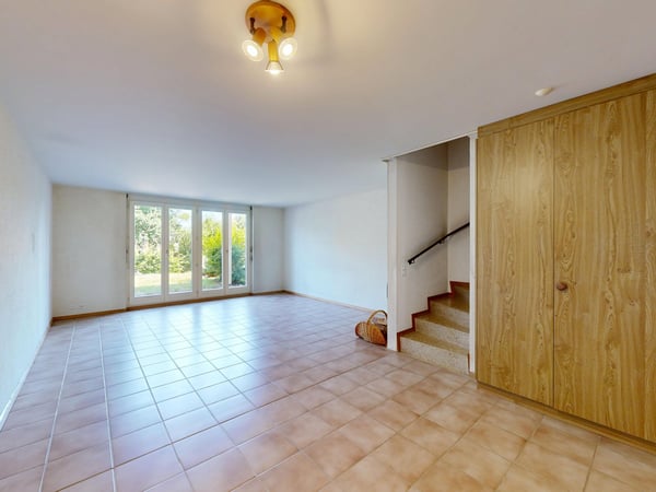 Charmantes 5.5-Zimmer-Reiheneinfamilienhaus in Laufen 2