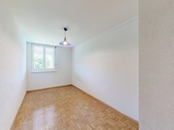 Charmantes 5.5-Zimmer-Reiheneinfamilienhaus in Laufen 9