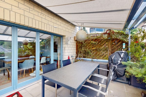 3.5-Zimmer Maisonettewohnung mit unverbaubarem Ausblick 7