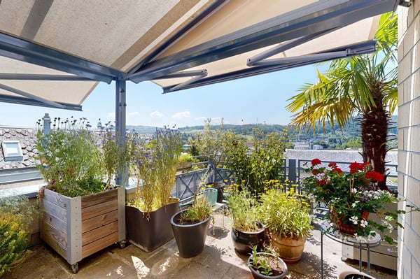 3.5-Zimmer Maisonettewohnung mit unverbaubarem Ausblick 8