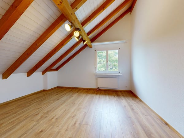 Zentrale 3.5-Zimmer-Dachwohnung 3