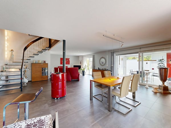 Exklusives 4.5-Zimmer Einfamilienhaus an ruhiger Lage 3