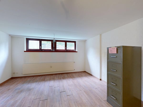 Grosszügiges 4.5-Zimmer-Doppelhaus mit vielseitigem Ausbaupotenzial 11