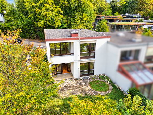 Grosszügiges 4.5-Zimmer-Doppelhaus mit vielseitigem Ausbaupotenzial 3
