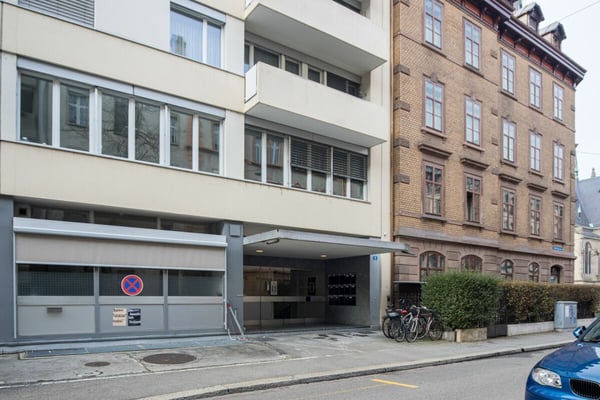 Nähe Matthäuskirche - moderne 1-Zimmerwohnung im 4.OG mit Lift 1