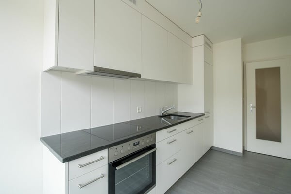 Nähe Matthäuskirche - moderne 1-Zimmerwohnung im 4.OG mit Lift 2