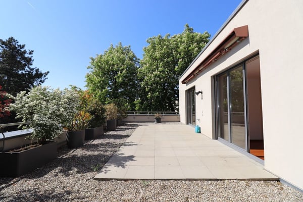 Moderne 1 1/2-Zimmer-Attika-Wohnung mit grossartiger Aussicht 7