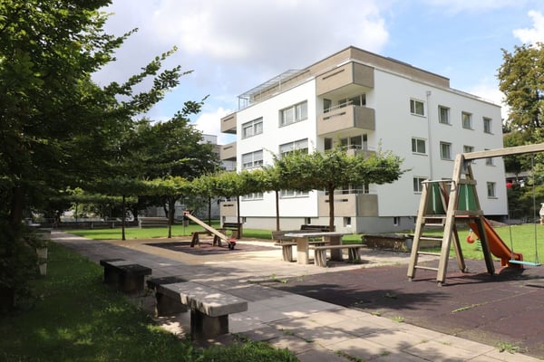 Wohnen im Fürstenrain - moderne 1 1/2-Zimmer-Dachwohnung 13