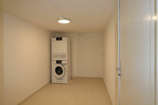 Wohnen im Fürstenrain - moderne 1 1/2-Zimmer-Dachwohnung 12
