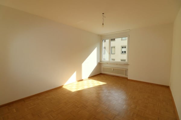 Nähe Matthäuskirche - moderne 3-Zimmerwohnung im 3.OG mit Lift 9