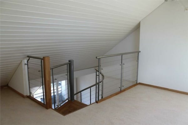 In Riehen, grosszügige 2.5-Zimmerwohnung mit Galerie zu vermieten 6