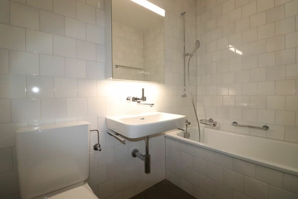 Am Lindenplatz - renovierte 2.5-Zimmer-Wohnung zu vermieten 6