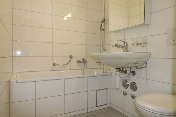 Nähe Spalentor/Uni, schöne 1-Zimmer-Wohnung zu vermieten 3
