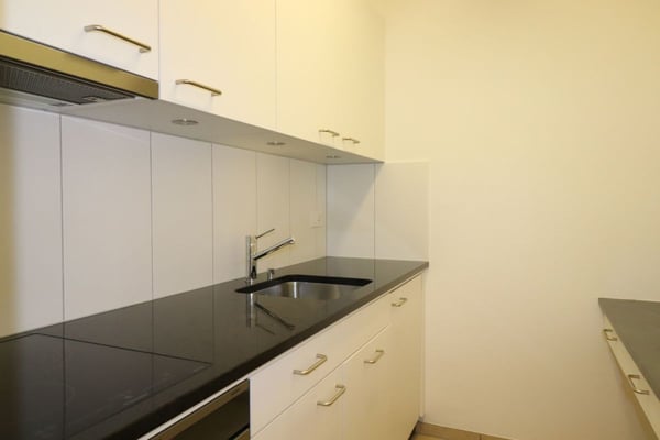 Nähe Spalentor/Uni, schöne 1-Zimmer-Wohnung zu vermieten 2