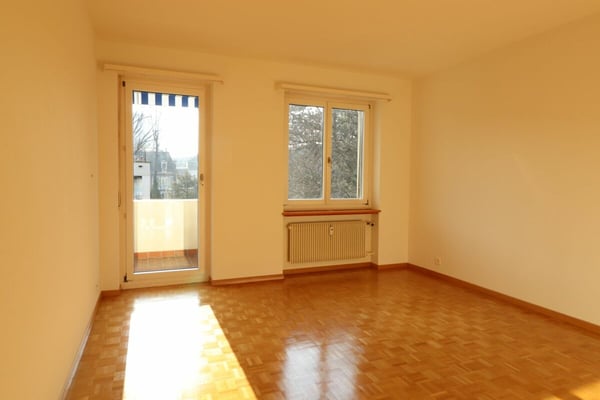 Nähe Aeschenplatz und Bahnhof SBB - grosszügige 4 1/2-Zimmer-Wohnung im 4.OG 6