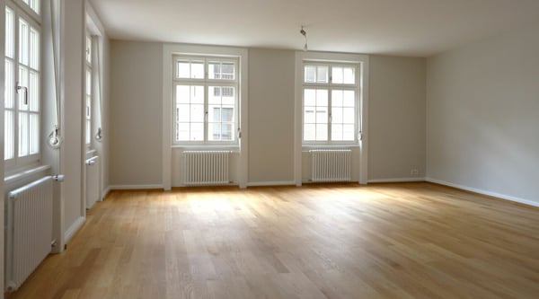 Umfassend sanierte 3 1/2-Zimmer-Wohnung an der Holbeinstrasse 3