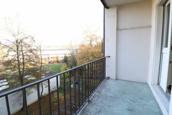 Nähe Messe und Wettsteinplatz - freundliche 3 Zimmerwohnung in Basel 4