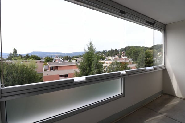 Nähe Mischelicenter- moderne 3 1/2 Zimmer-Maisonettewohnung in Reinach 4