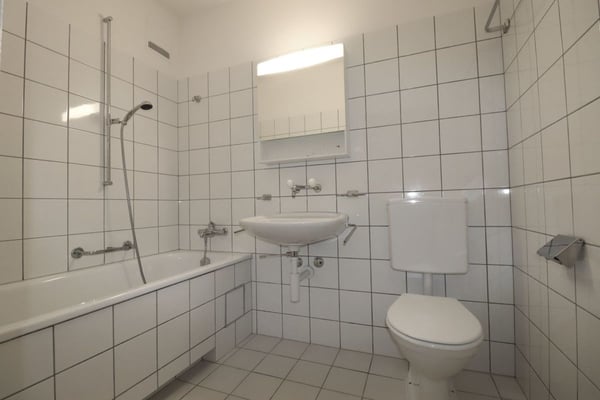 Nähe Badischer Bahnhof, schöne 2 1/2 Zimmer-Wohnung zu vermieten 7