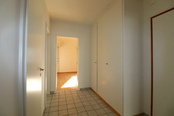 Zwischen Gartenbad Bachgraben und Kannenfeldpark - gemütliche 3-Zimmer-Wohnung im 3.OG 5