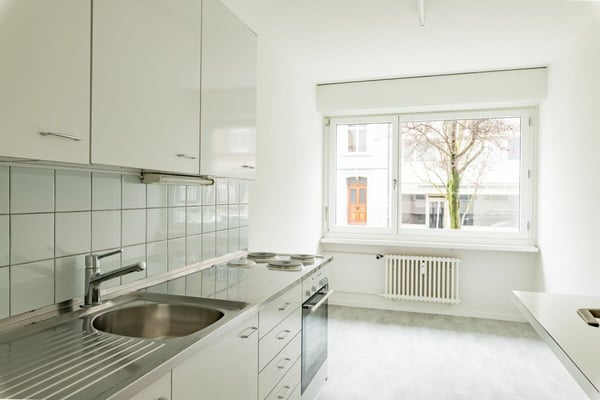 Nähe Synagoge, schöne 2-Zimmer-Wohnung zu vermieten 2