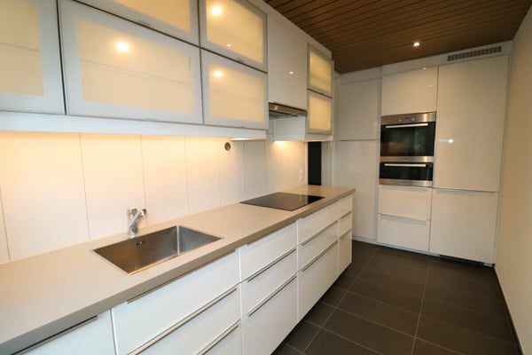 Zwischen Bahnhof SBB und Bruderholz - moderne 3 1 /2-Zimmerwohnung im 1.OG 2