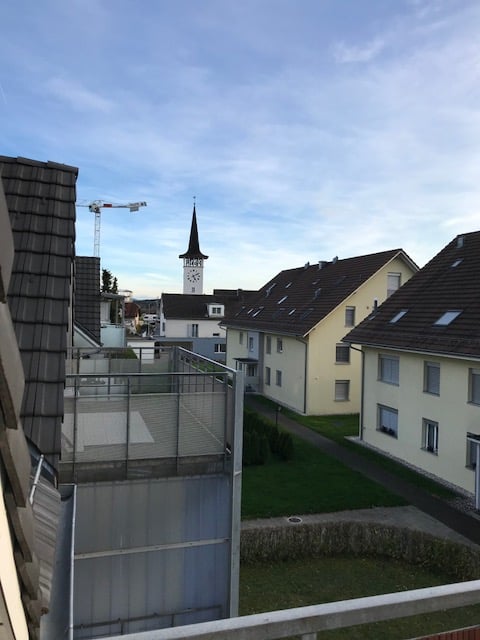 charmante 1.5-Zimmer-Duplexwohnung mit Bergblick 11