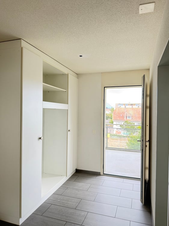 Moderne 1.5-Zimmerwohnung mit 2 Balkonen im Zentrum von Grenchen 8