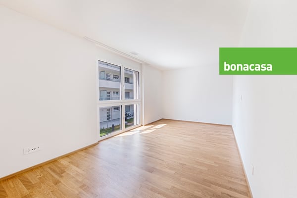 Grosszügige Wohnung im Eigentumsstandard 4