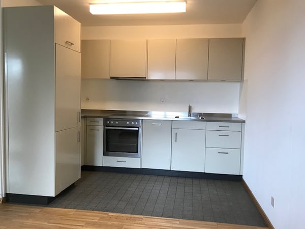 grosszügige 3.5-Zimmerwohnung 2