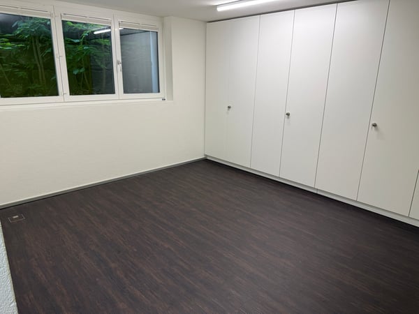 Helle 3.5-Zi.-Wohnung im Erdgeschoss in Feldbrunnen – modern, in ruhigem Quartier, sofort verfügbar 11