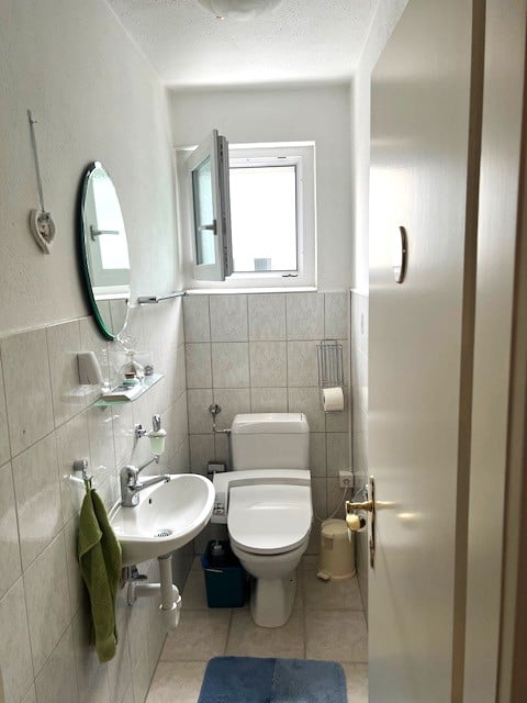 kompakte 4.5-Zimmerwohnung mit Balkon, Bastelraum + Garage 5