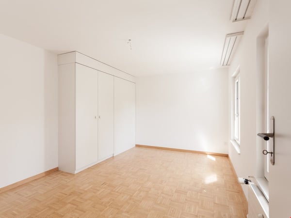 Helle 5.5 Zimmer Wohnung 8