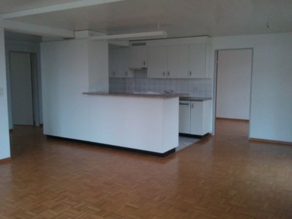 1.5-Zimmer-Wohnung in zentraler Lage – Bad frisch saniert 3