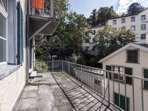 Charmante 3.5-Zimmer-Wohnung mit Balkon in St. Gallen 9