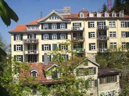 Charmante 3.5-Zimmer-Wohnung mit Balkon in St. Gallen 10