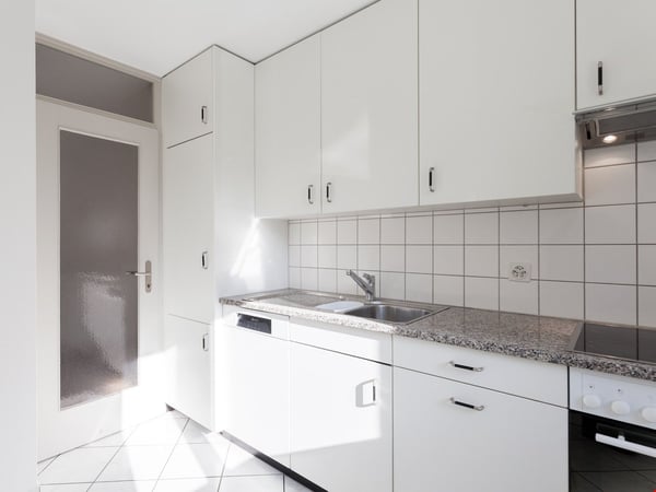 Helle und gepflegte 4-Zimmer-Wohnung mit Balkon in St. Gallen 5