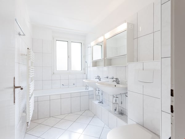 Helle und gepflegte 4-Zimmer-Wohnung mit Balkon in St. Gallen 13